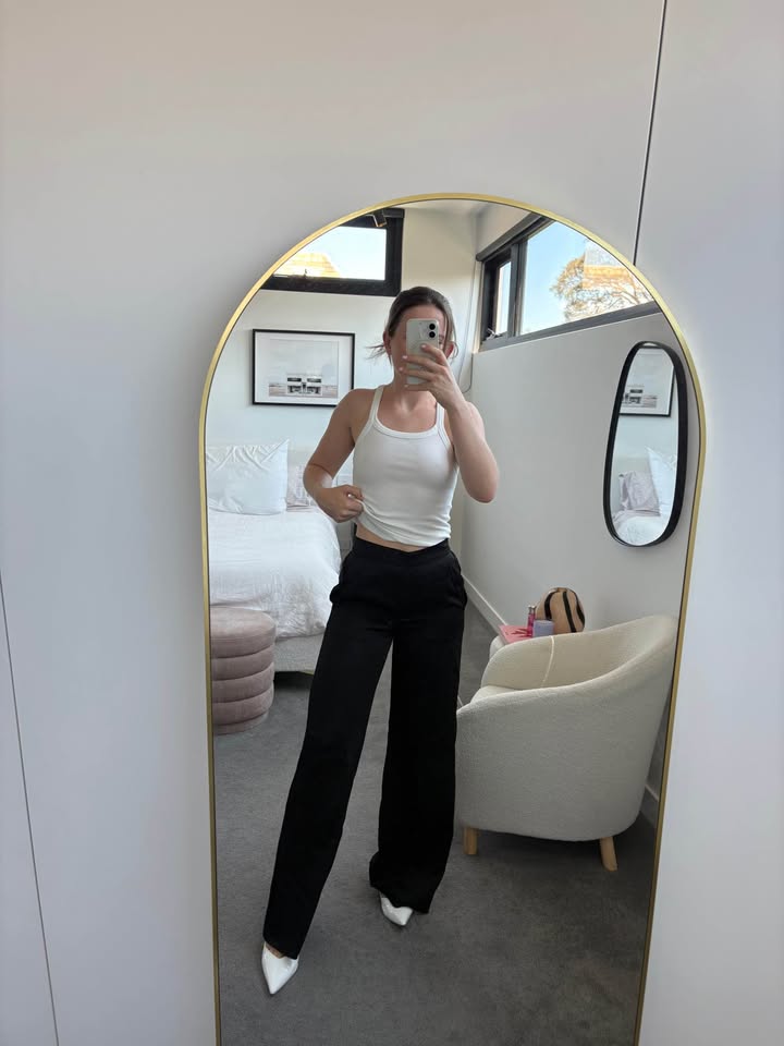Viktoria and Woods Pants - size 00