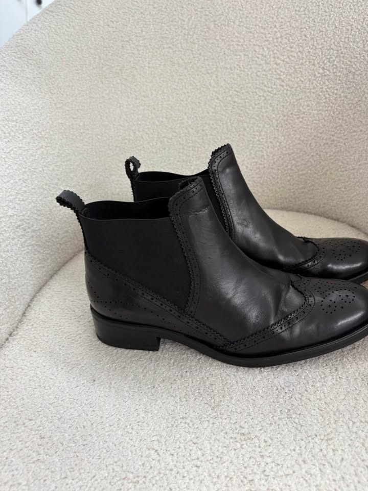 Pedro Garcia Boots - size 40