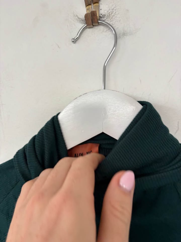 Alix NYC Bodysuit - size small