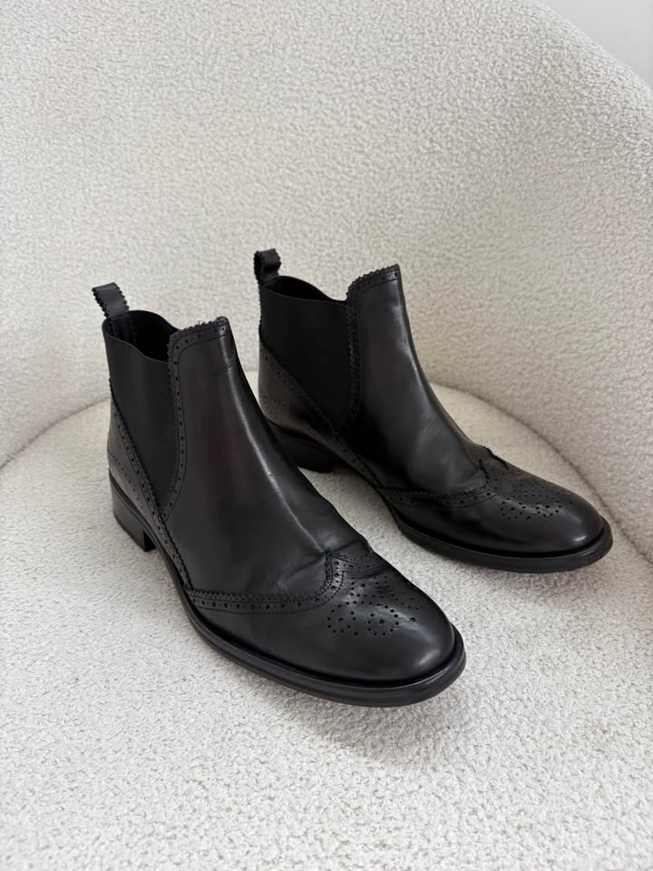 Pedro Garcia Boots - size 40
