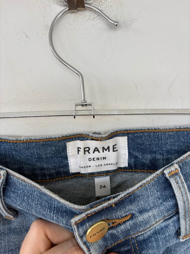 Frame Shorts - size 24