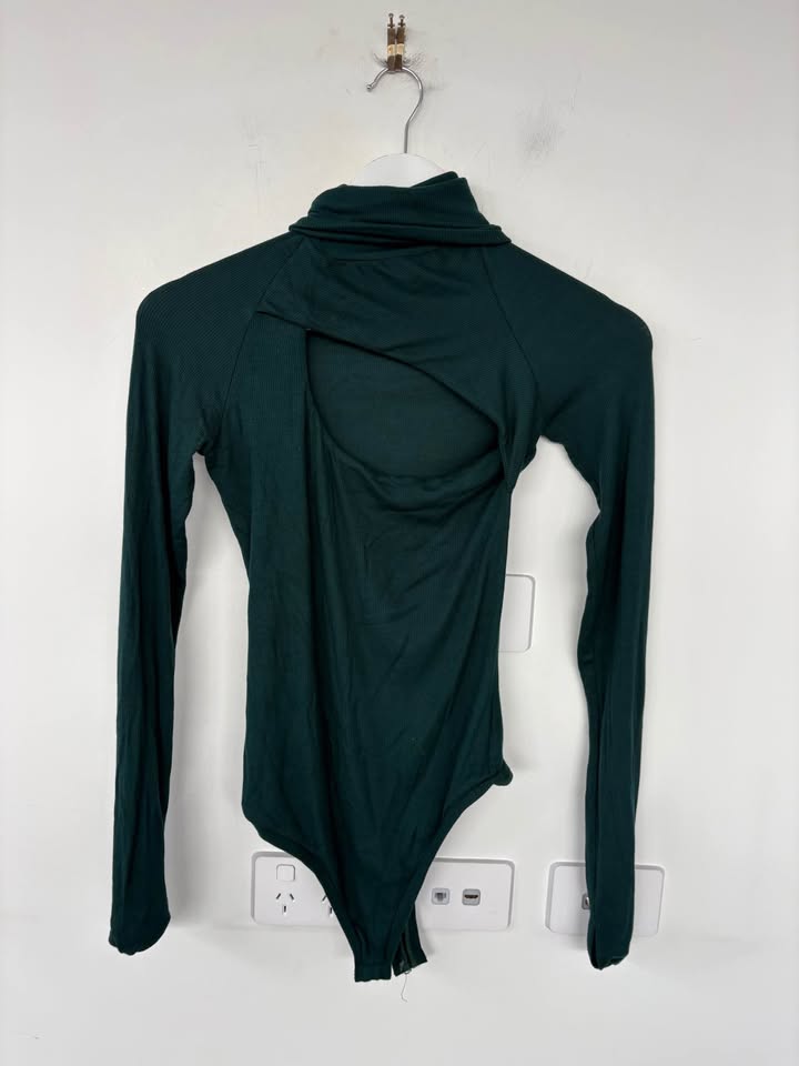 Alix NYC Bodysuit - size small