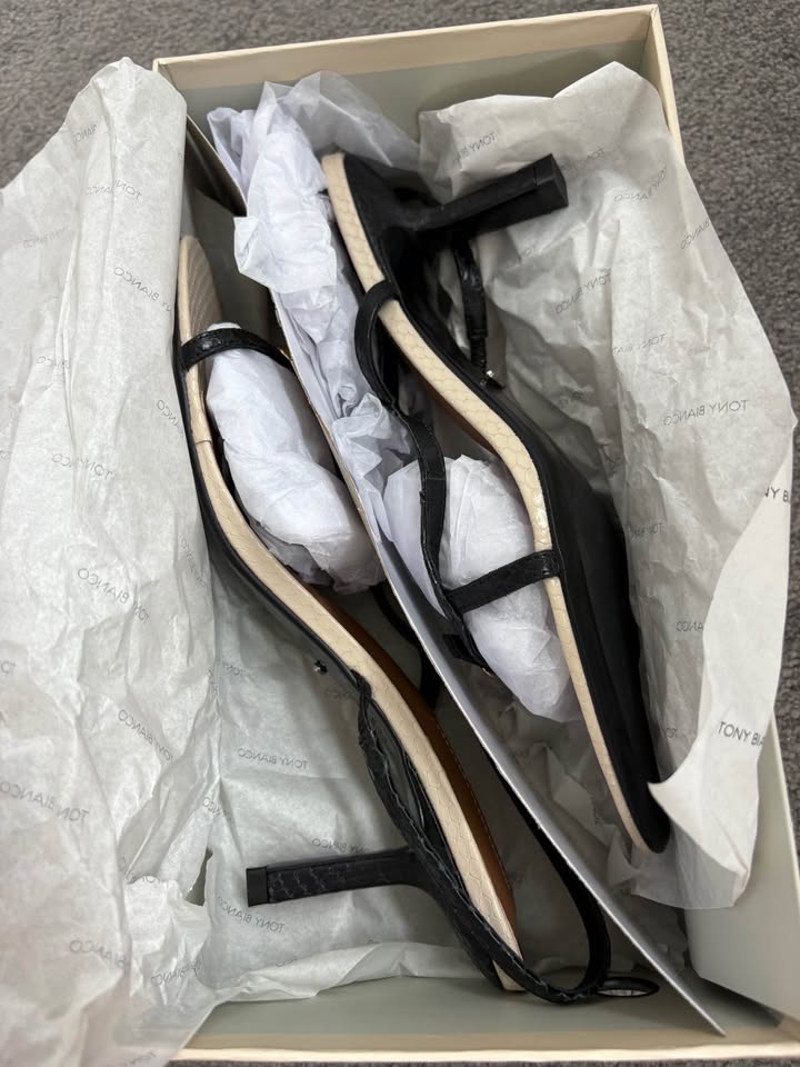 Tony Bianca Heels - size 9.5
