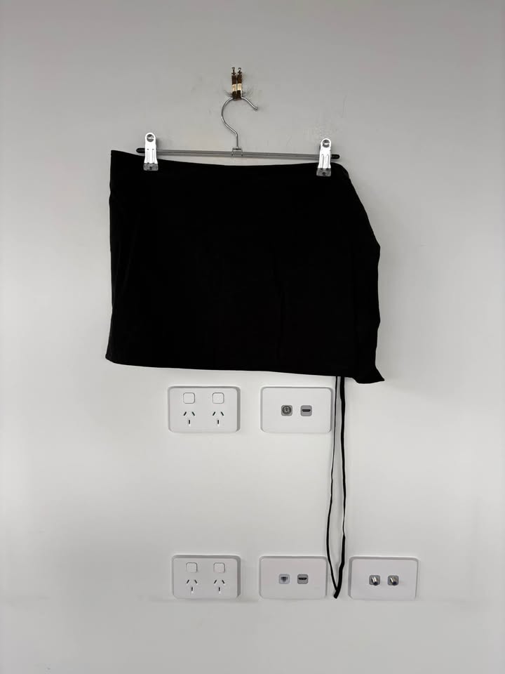 Bond-Eye Shirt and Skirt Set - size XS/S