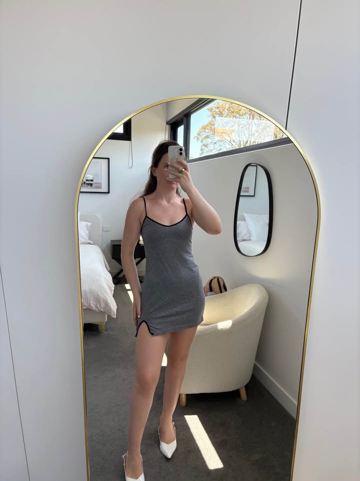 Venroy Mini Dress - size small