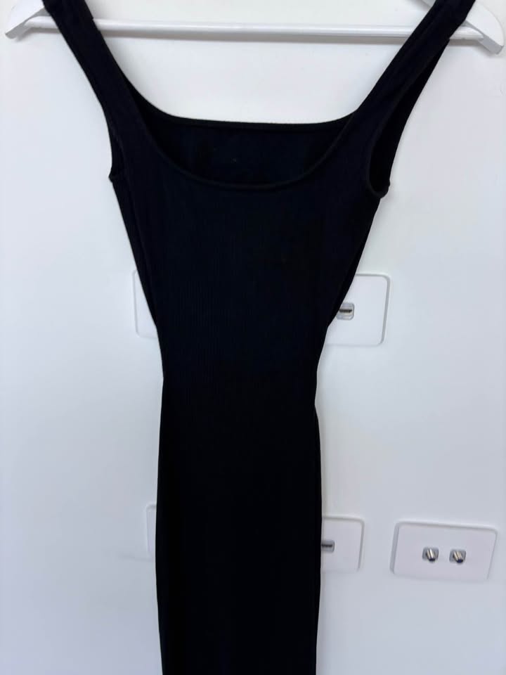 Bayse Dress - size small