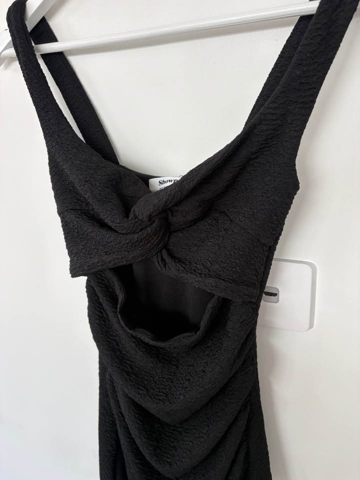 Show Po Dress - size 6 BNWT