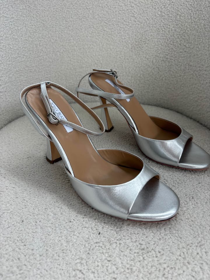 Tony Bianco Heels - size 9
