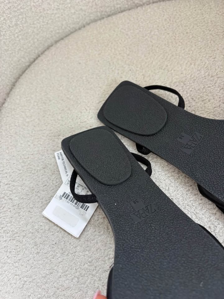 Zara Flats - size 38 BNWT
