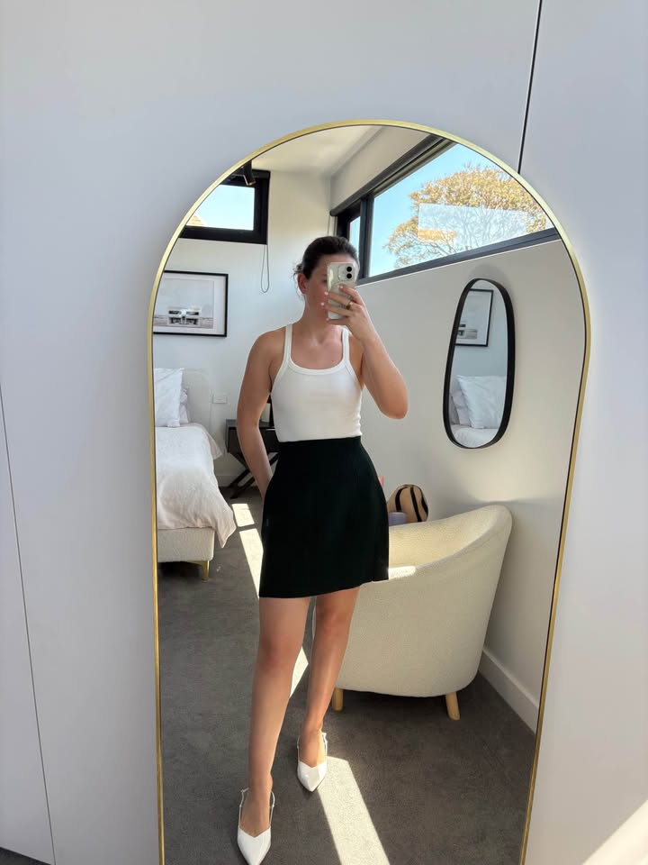 Scanlan Theodore Green Skirt - size XS