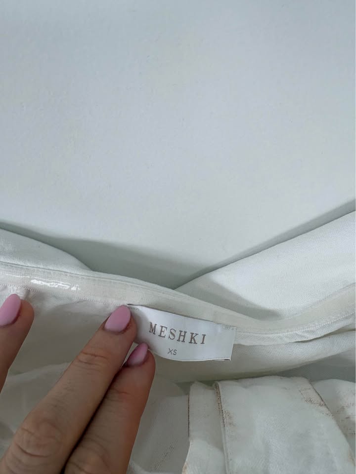 MESHKI Top - size xs