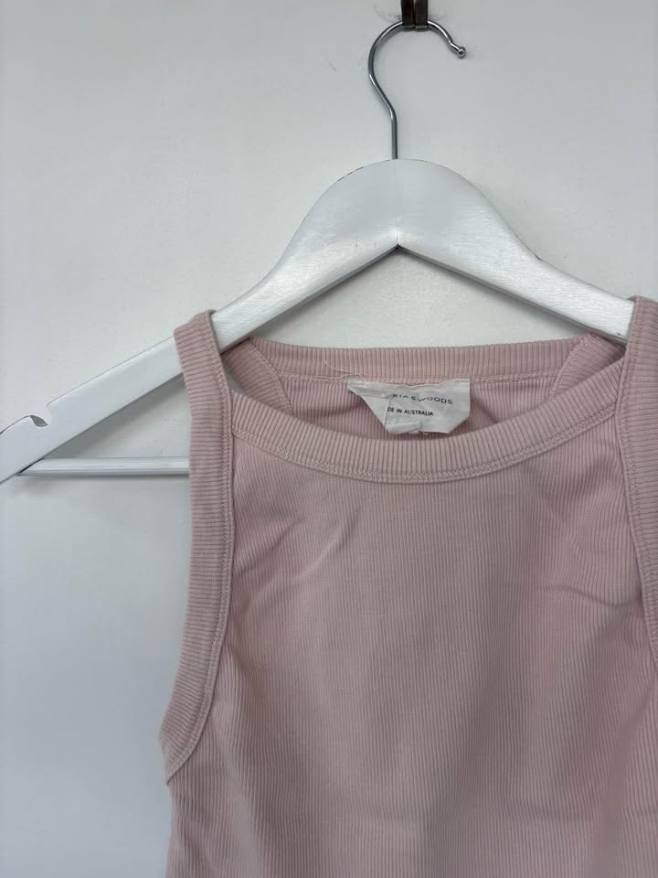 Viktoria and Woods Tank - size 1