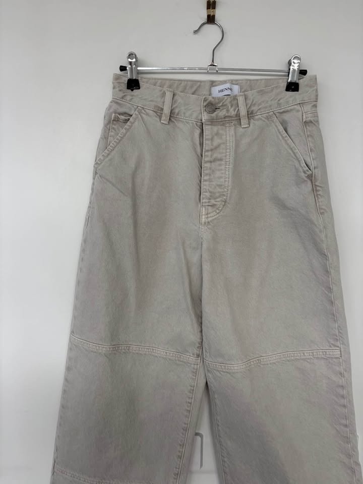 HENNE Jeans - size 24
