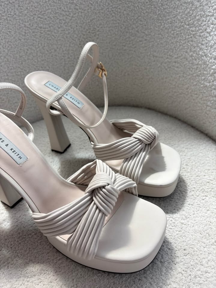 Charles & Keith Heels - size 40