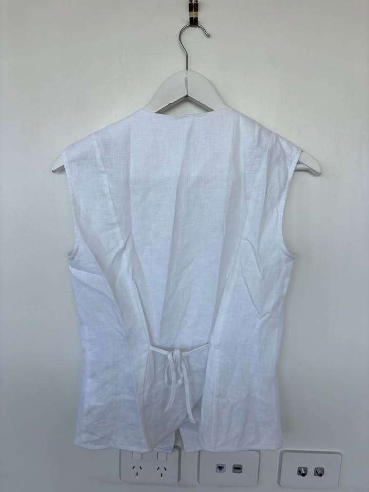 Yarra Trail Set - size 6 BNWT