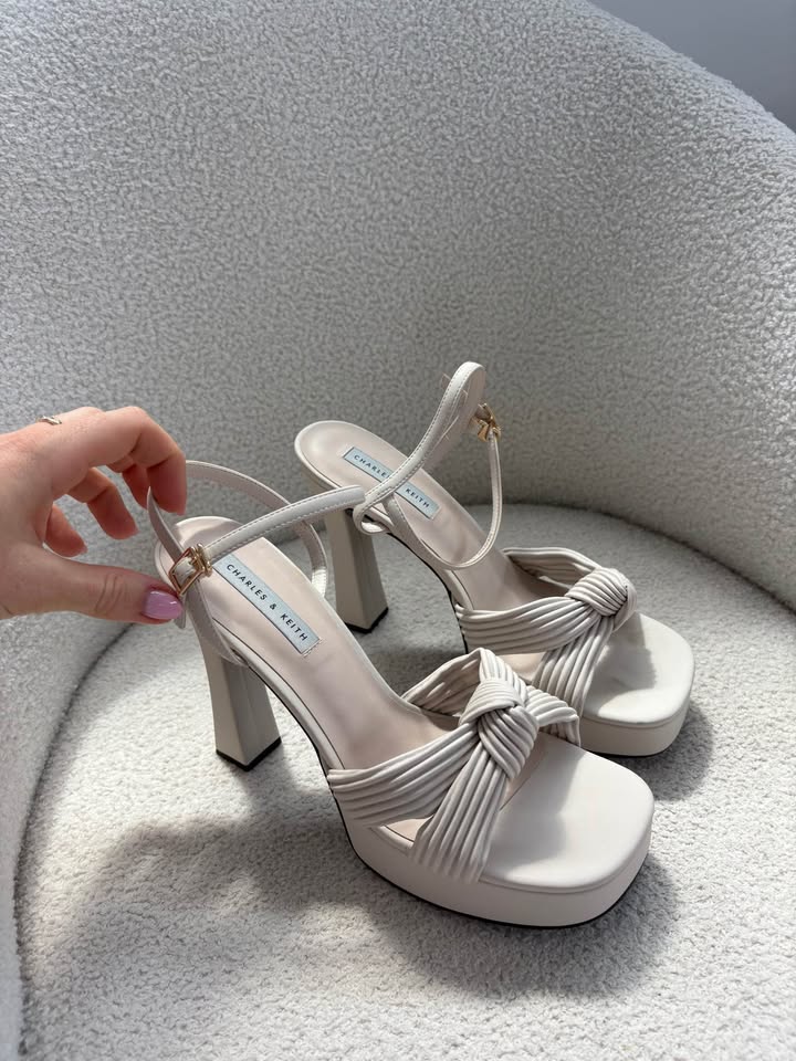 Charles & Keith Heels - size 40