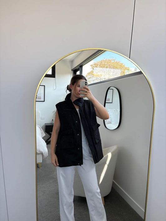 Ena Pelly Vest - size 8