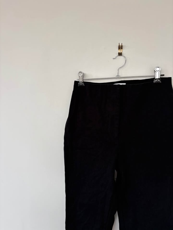 Henne Capri Pants - size 8