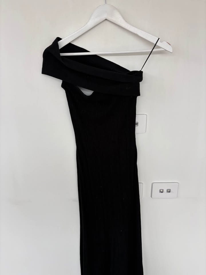 Anna Quan Knit Dress - size 10