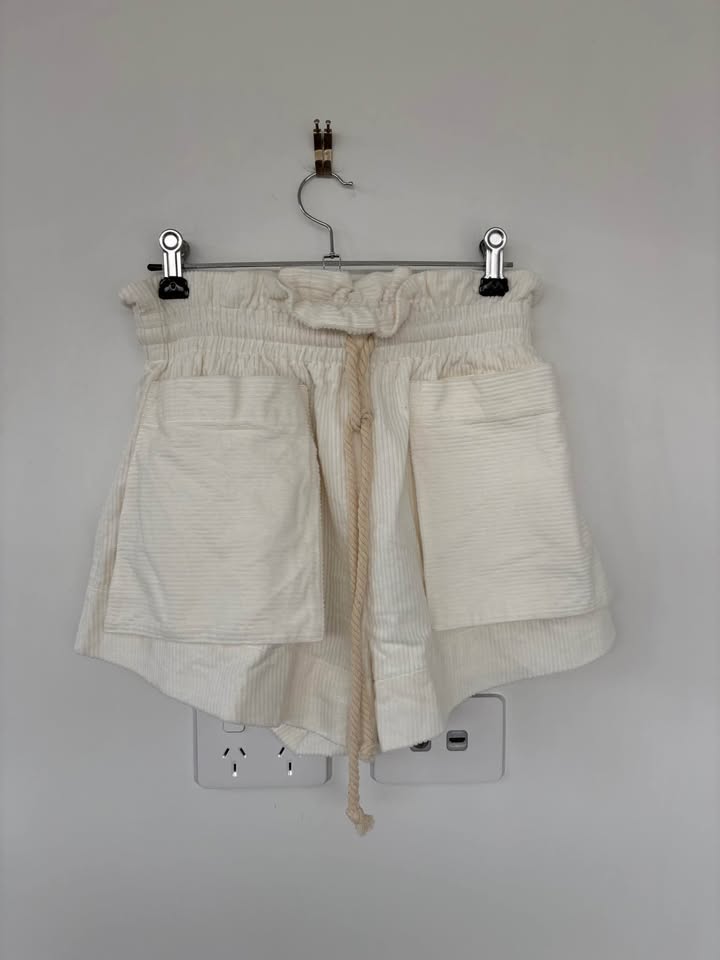 Shona Joy Shorts - size 8
