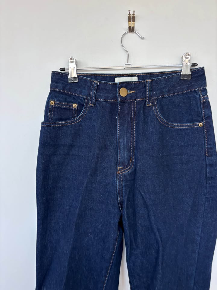 DISSH Jeans - size 8