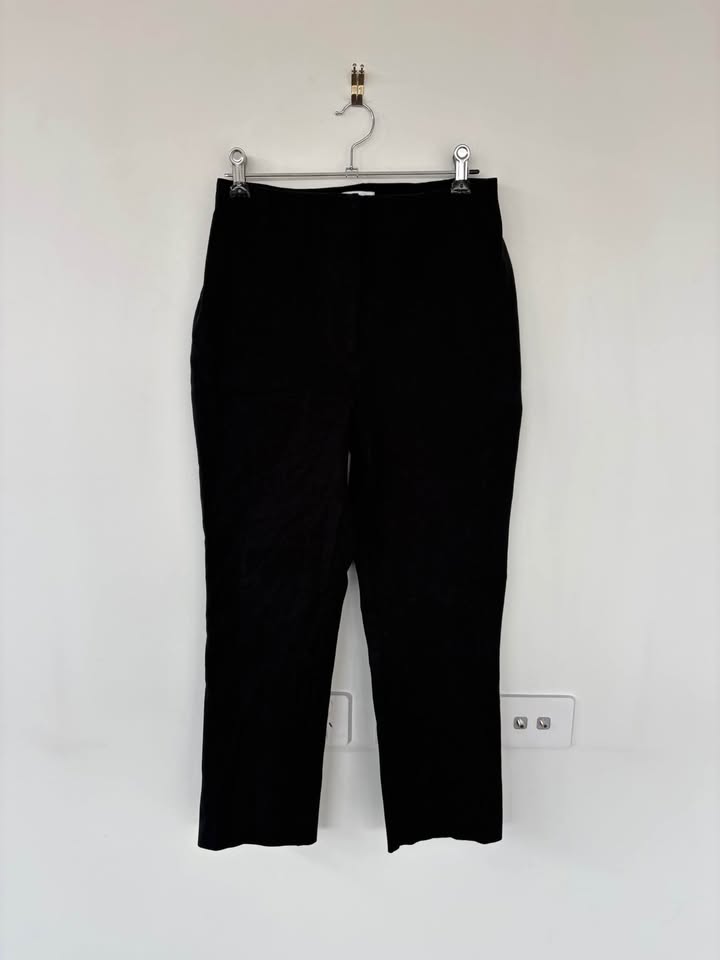 Henne Capri Pants - size 8