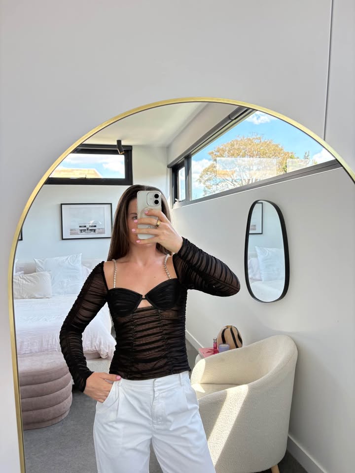 Self Portrait Top - size 8