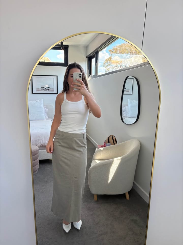 The Frankie Shop Skirt - size small BNWT