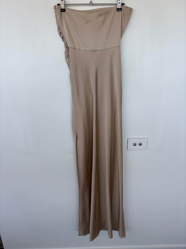 Bec + Bridge Maxi dress - size 8