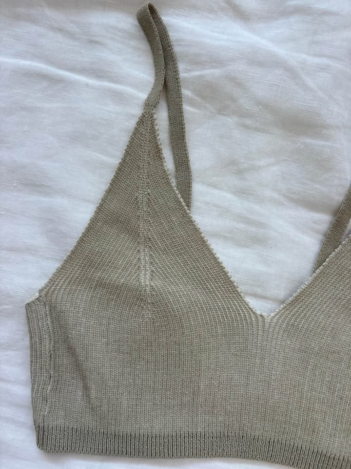 Jacquemus Crop - size small