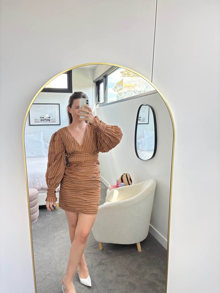 Cmeo Collective Mini - size small