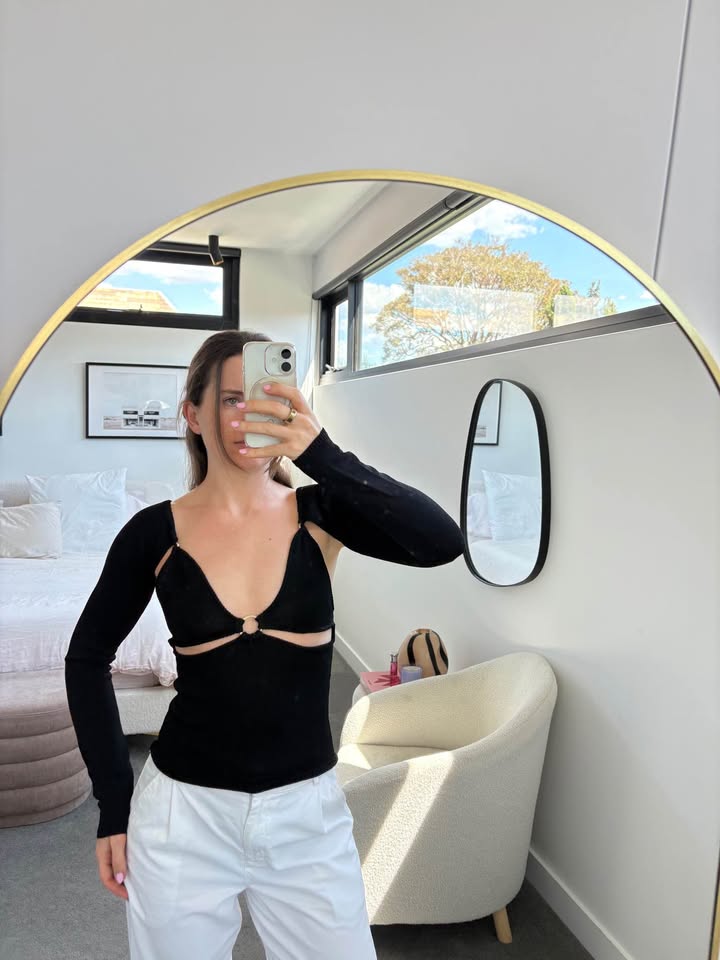 Cult Gaia Top - size small
