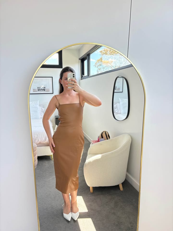 Meshki Dress - size small BNWT