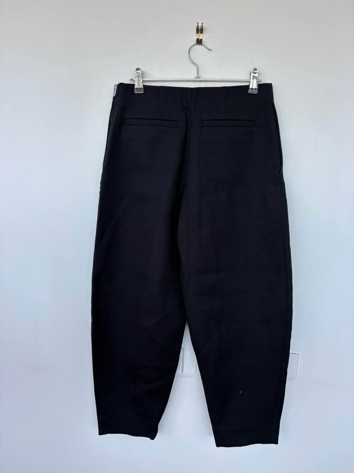 Cos Barrel Pant - size 34