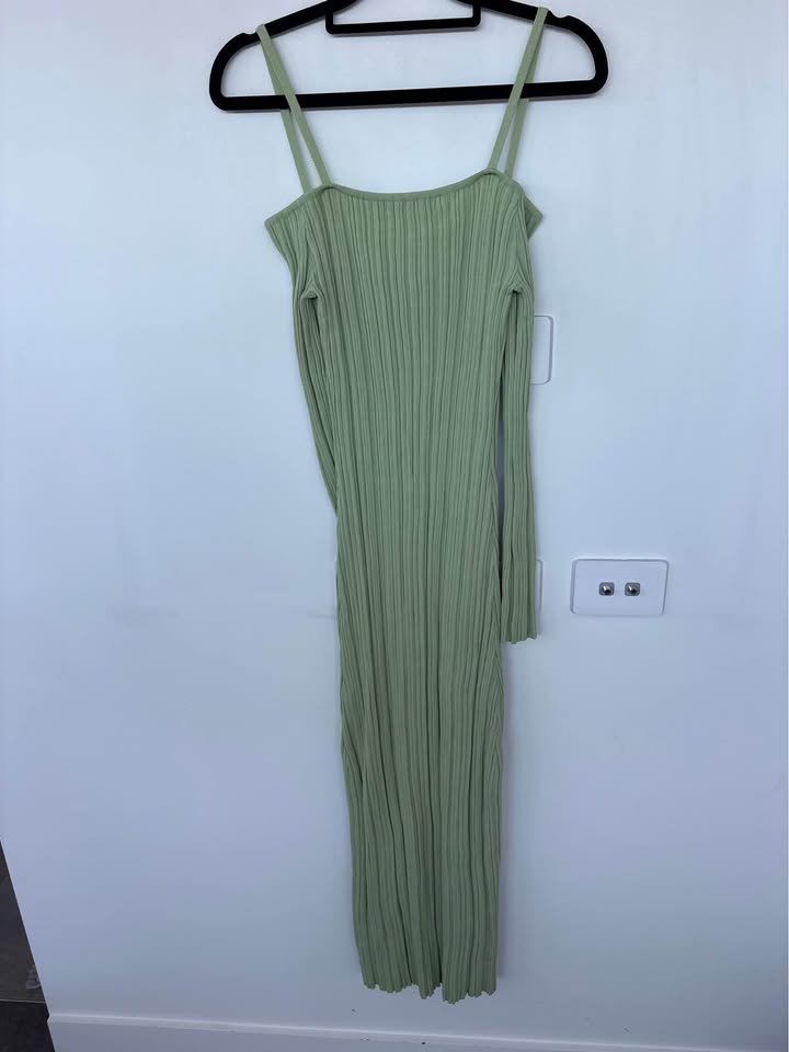 Ena Pelly Dress - size 8