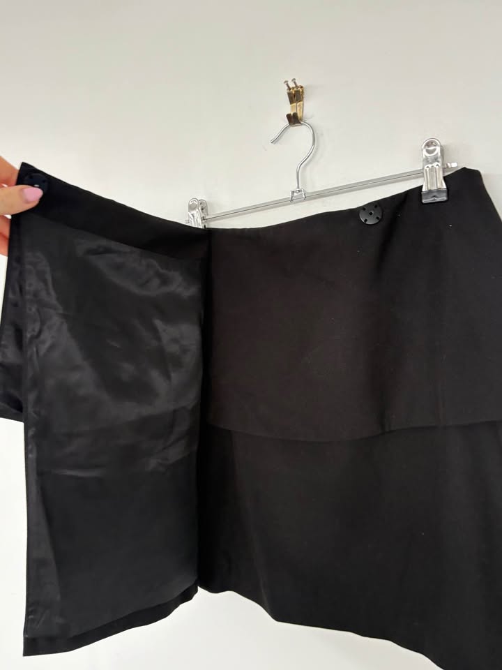 MAJ’R Skirt - size 10