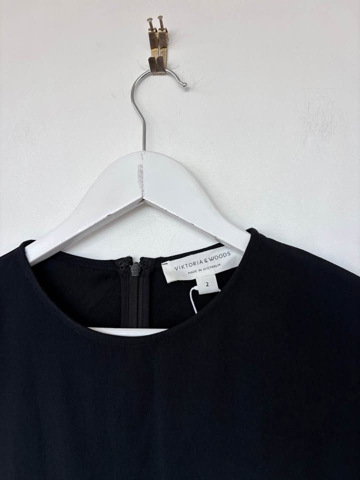 Viktoria and Woods Top - size 2 BNWT