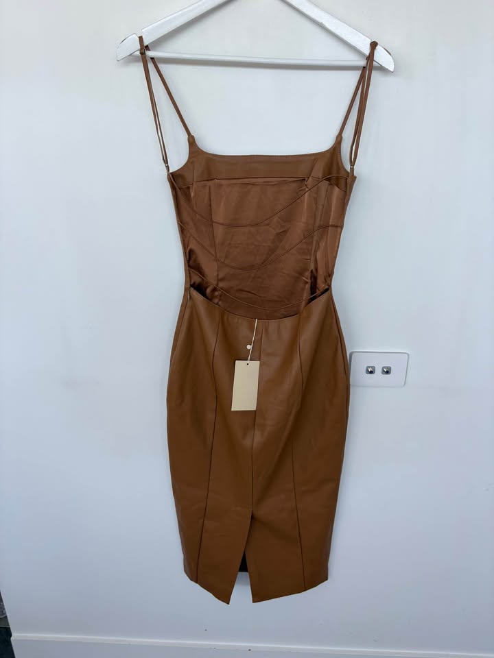 Meshki Dress - size small BNWT