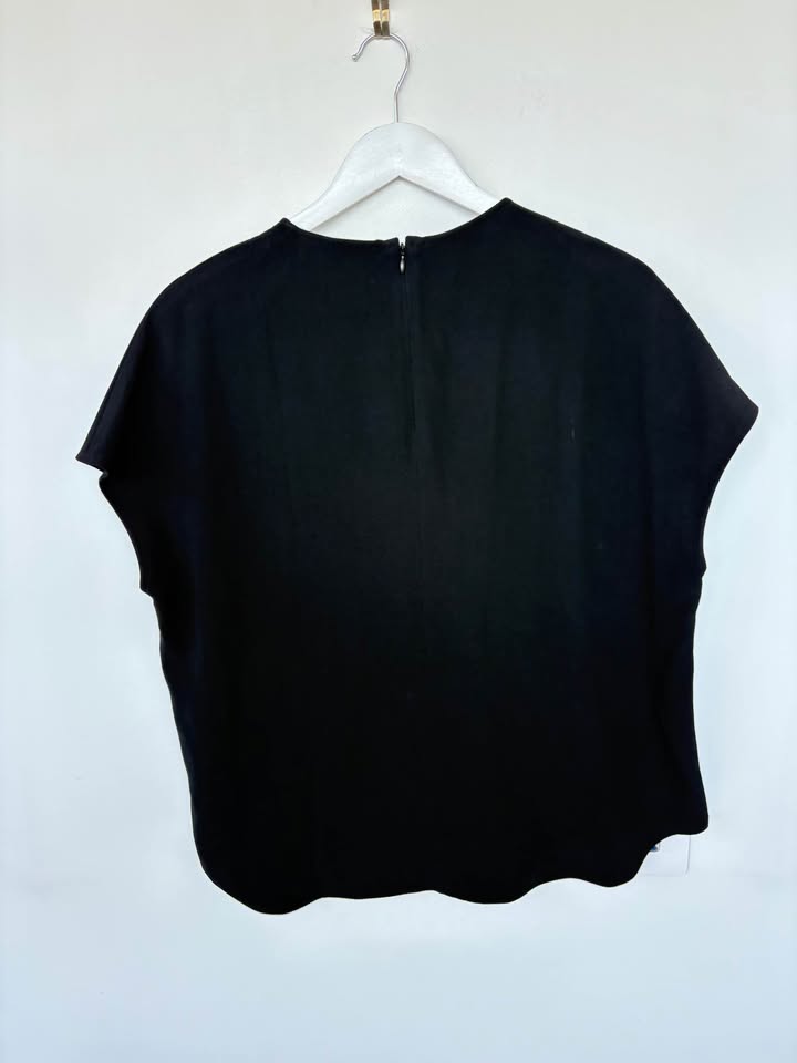 Viktoria and Woods Top - size 2 BNWT