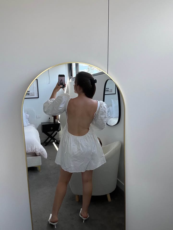 Lovers + Friends Mini Dress - size XS