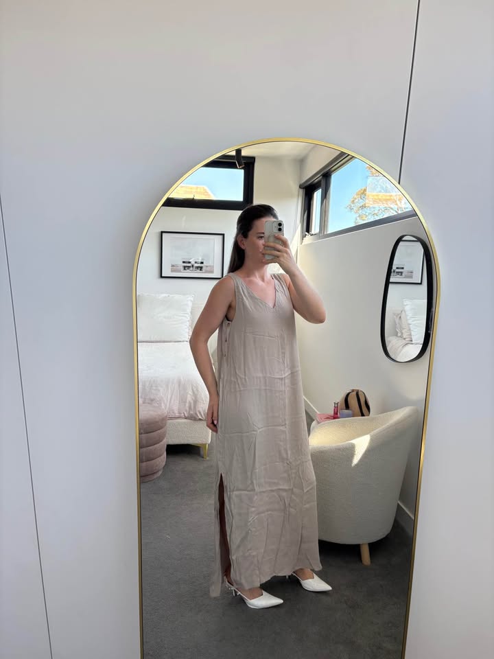 Legoe Maxi Dress - size 1 BNWT