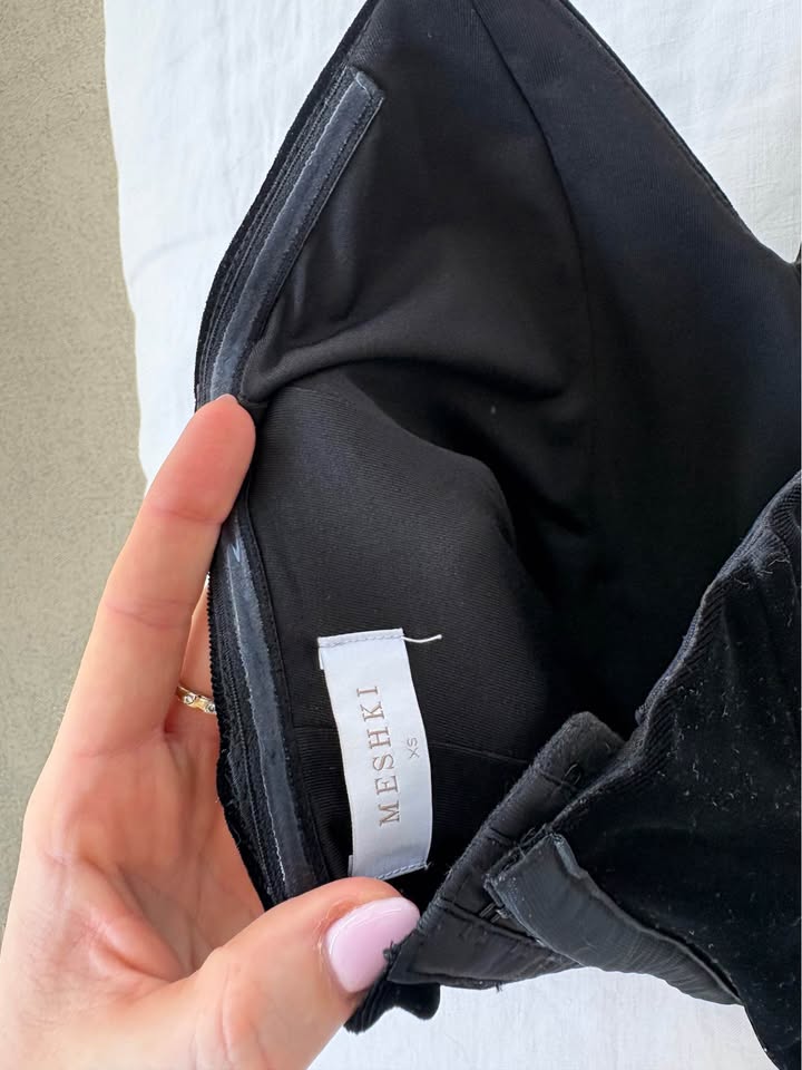 Meshki Velvet Corset - size XS