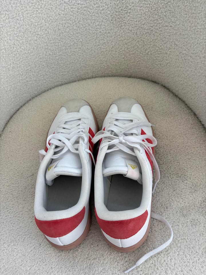 Adidas Runners - size 10