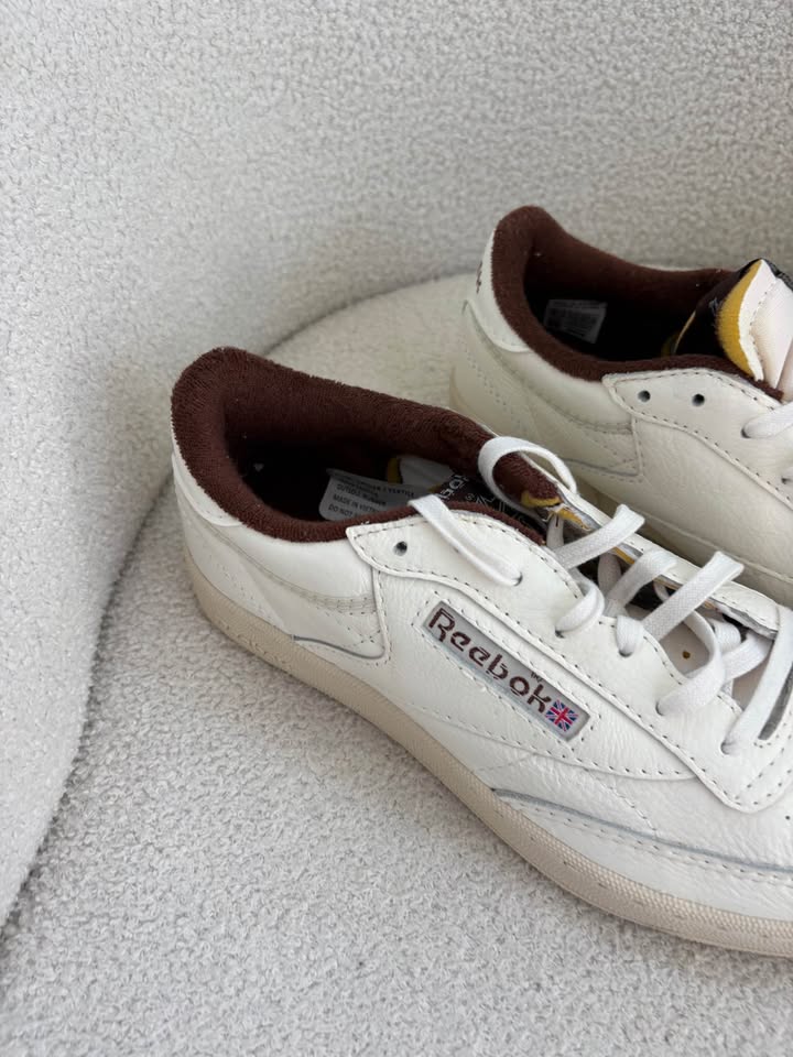 Reebok Runner - size 43