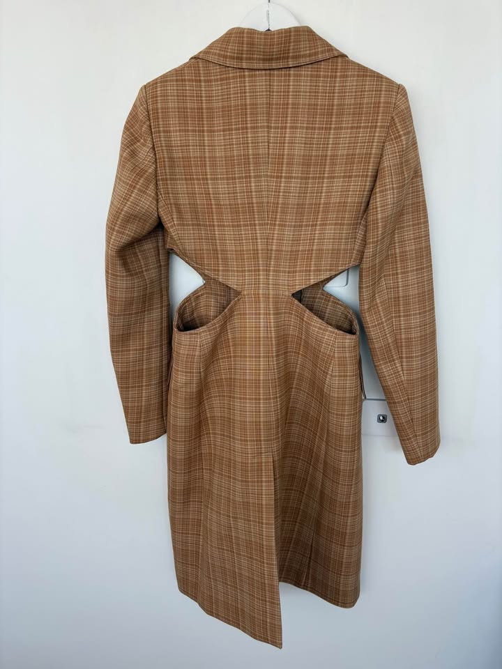 Deering Coat - size small BNWT