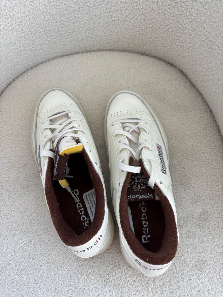 Reebok Runner - size 43