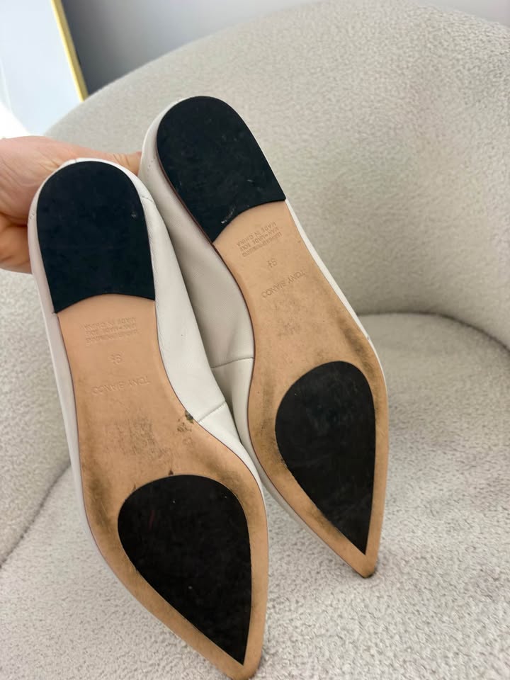 Tony Bianco Flats - size 9.5
