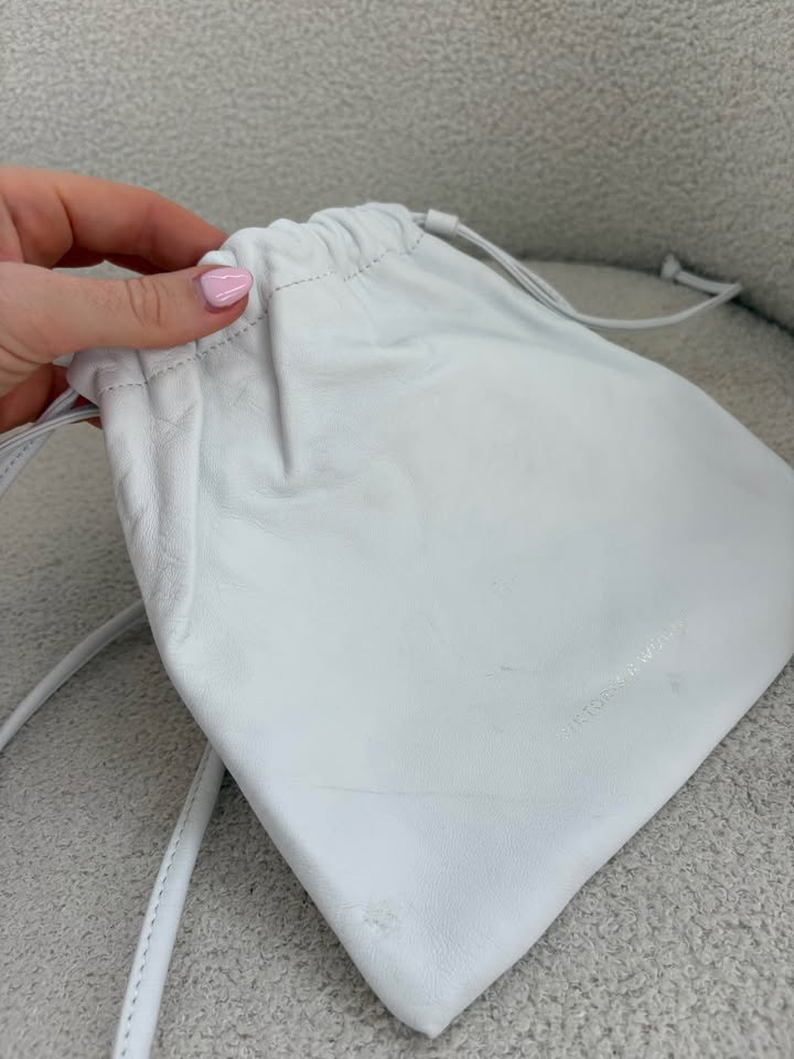 Viktoria and woods leather bag