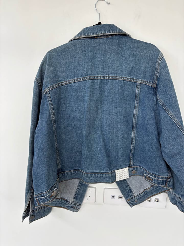 Cmeo Collective Denim Jacket - size medium