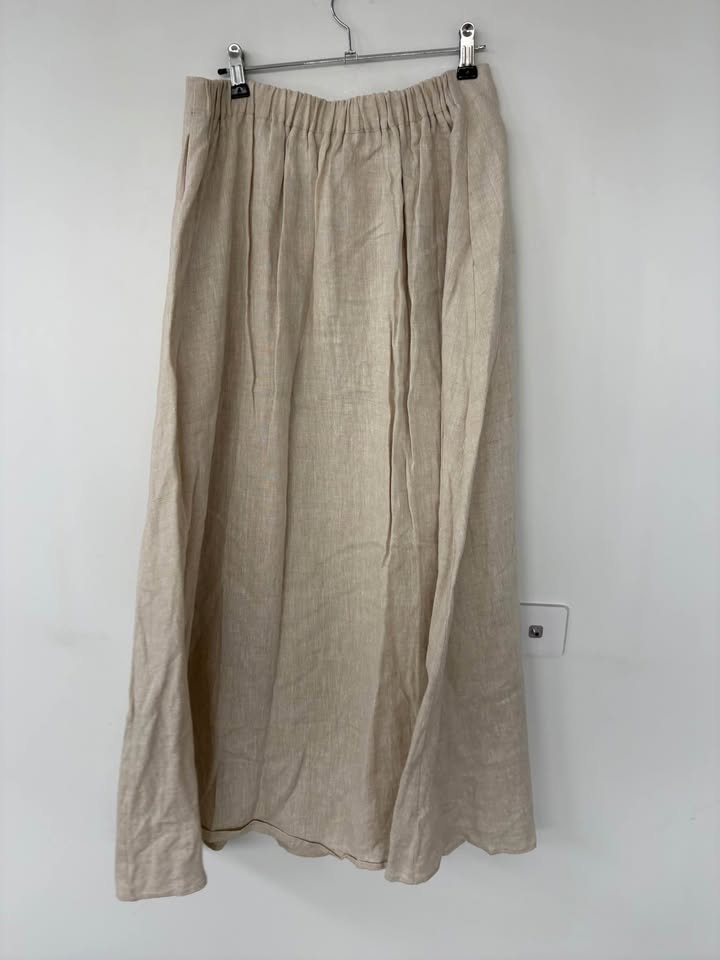 Dissh Linen Set - size 10